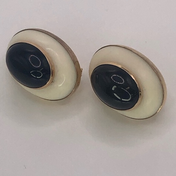 14k Yellow Gold Black White Oval Omega Back Earrings